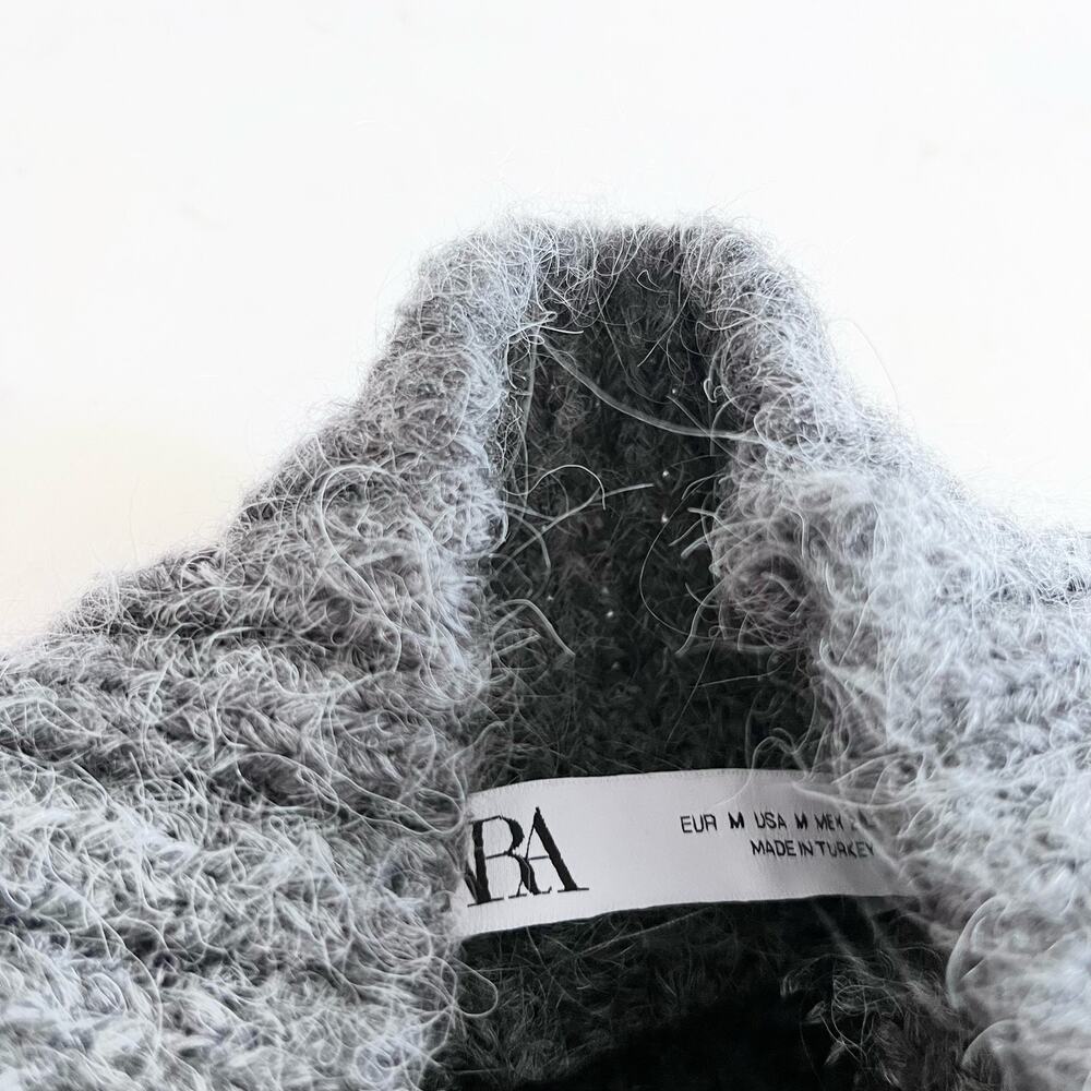 Zara Gray Colorblock Cable Knit Mock Neck Poncho Sweater Size Medium - Picture 6 of 9
